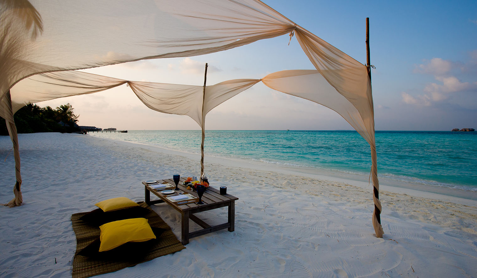 Trauminseln für Honeymoon Reisen und Flitterwochen